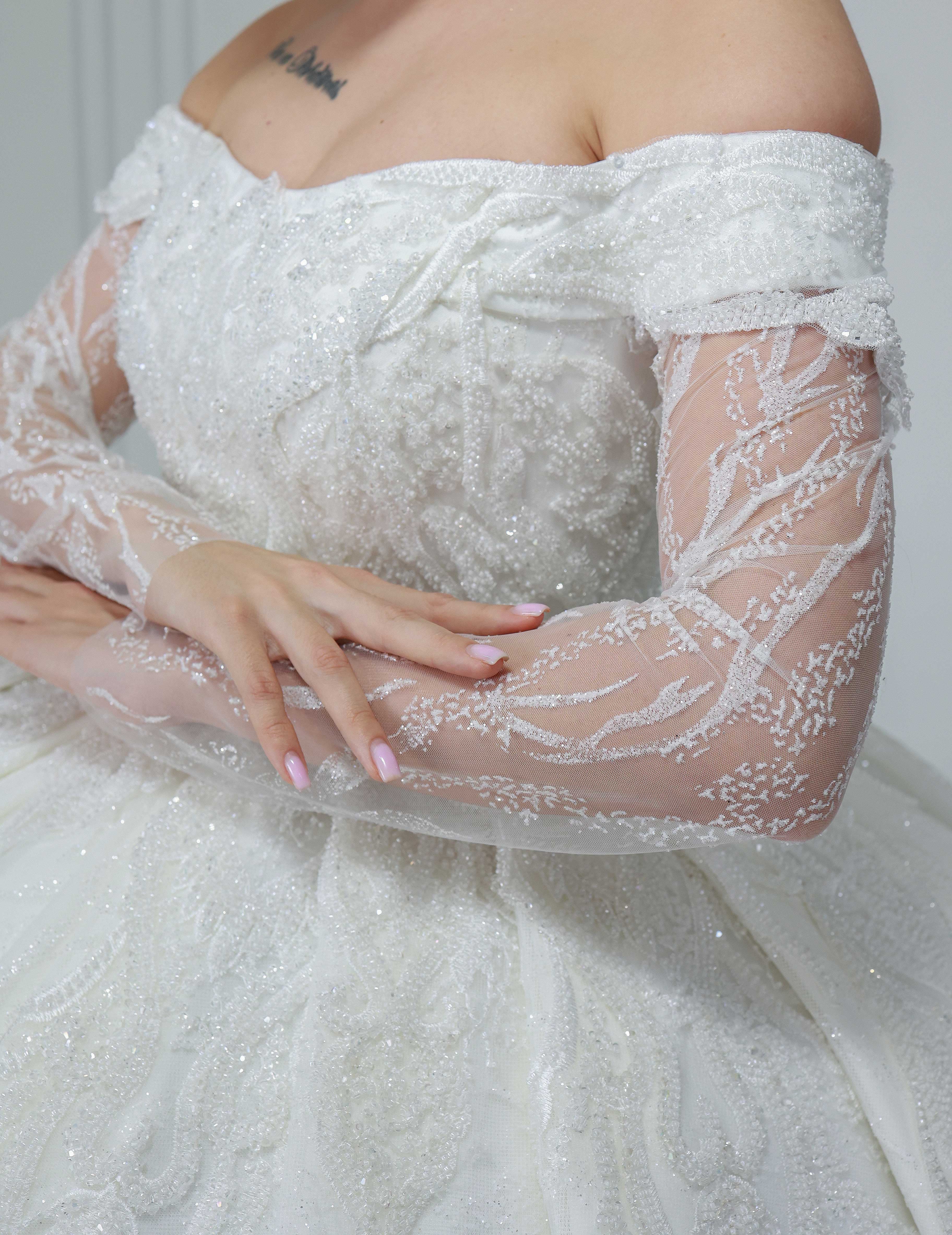 Azze Crystal Ballgown