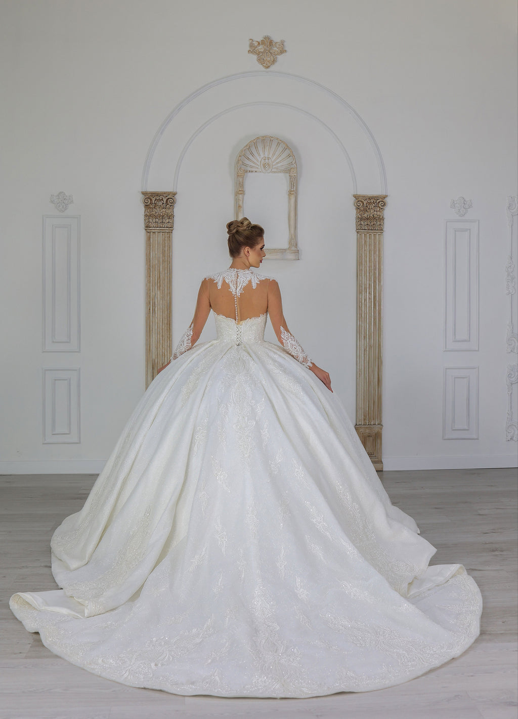 Oden Sparkle Ballgown